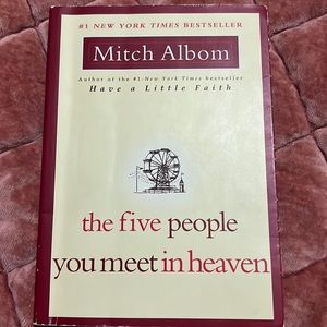 The five people you meet in heaven by Mitch Albom book